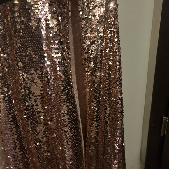 Strapless rosegold sequin long dress w/ slit by Wow (Gold Label), good condition - Picture 3 of 6